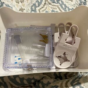 Babyproofing Items (whole lot)